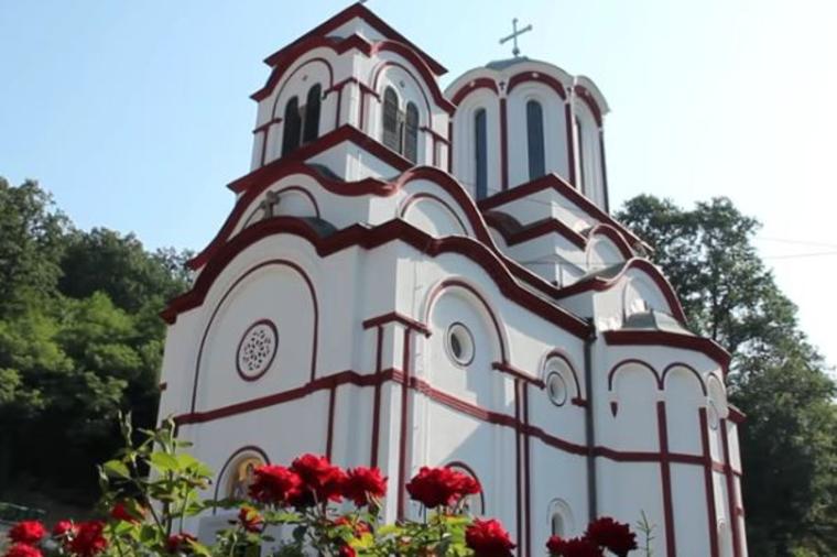 MANASTIR TUMANE DECENIJAMA VAŽI ZA MESTO GDE SU ČUDA MOGUĆA: Vernici tvrde da su upravo OVDE našli lek i spas